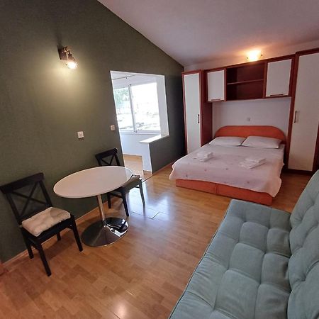 Apartmani Miki Podgora Luaran gambar