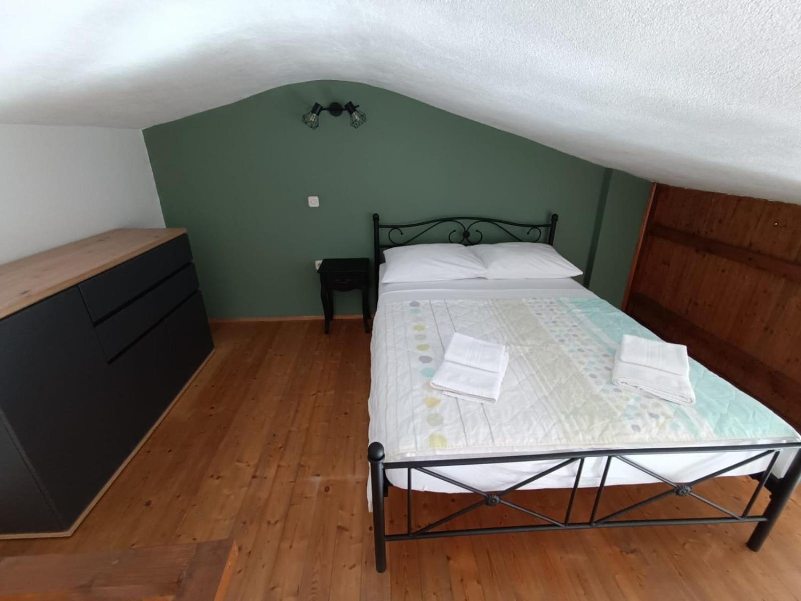 Apartmani Miki Podgora Luaran gambar